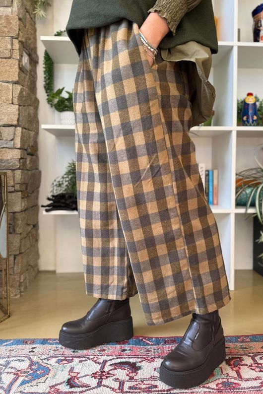 Nora Brushed Cotton Gingham Kick Pant Deep Olive